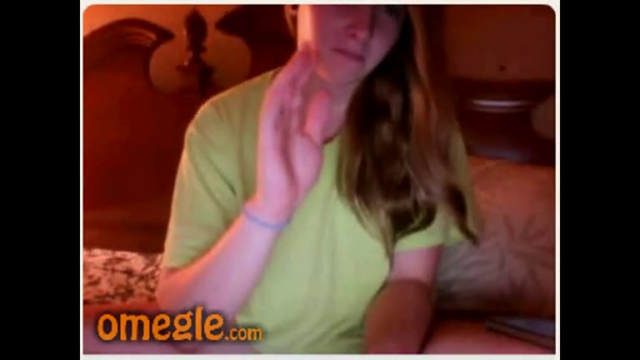 [Omegle] Teen Flashing Her Boobies