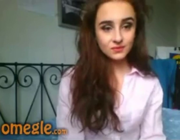 [Omegle] 18yo Evie Plays The Game