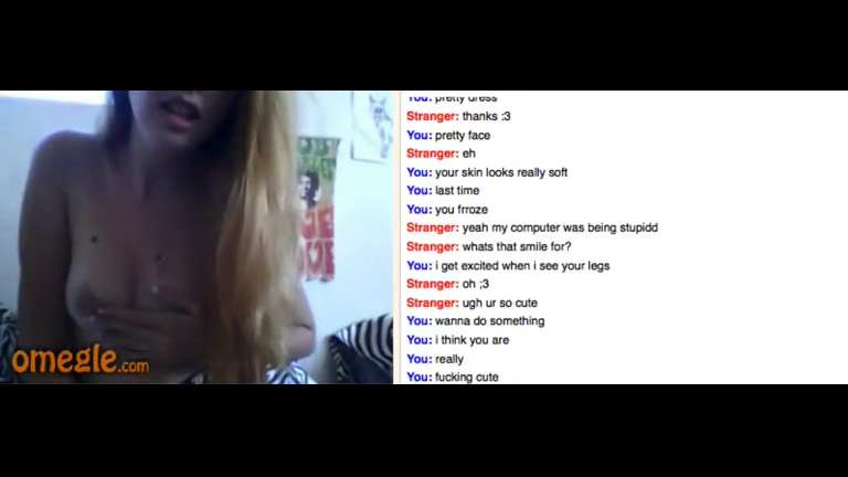 Cutie teen shows off on Omegle.mp4