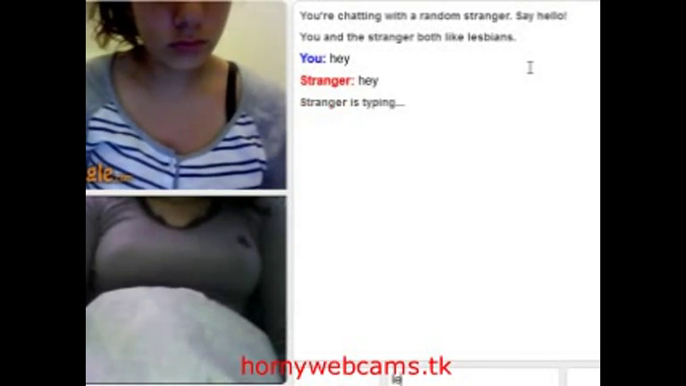 Hot Chick Stripping & masturbating on omegle