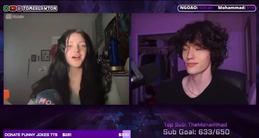 Sexy 18 Year Old  Teen Flashes Webcam