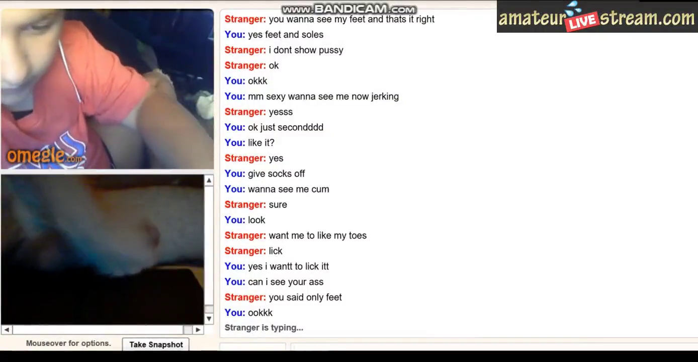 Hotties licking her feet on Omegle