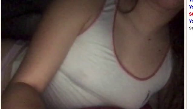 girl shows off her body on omegle