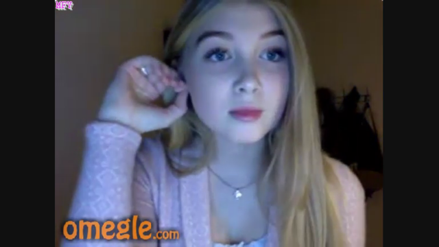 OMEGLE BEAUTIFUL BLONDE NONNUDE