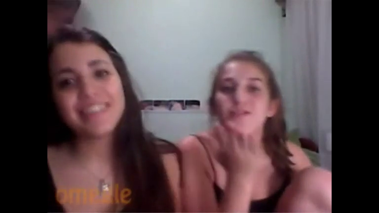 3 spanish chicks teasing on omegle