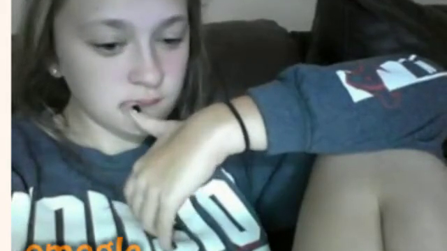 Omegle Worm 62 / Quality Tits