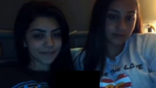[Omegle] Busty Girl Lifts Shirt 4 BWC
