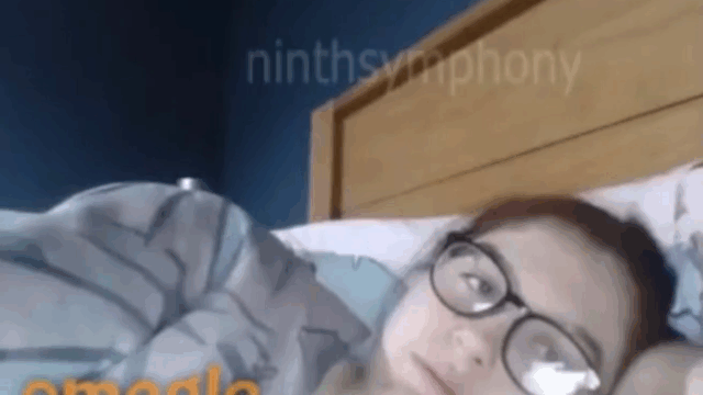 [Omegle🔊] Irish Chick Fingers Wet Pussy