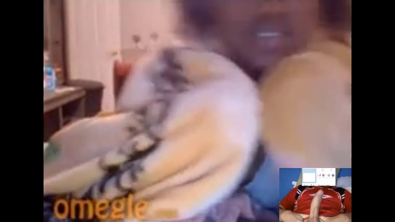 [Omegle] Busty Ebony Teen Plays & Sees Cum