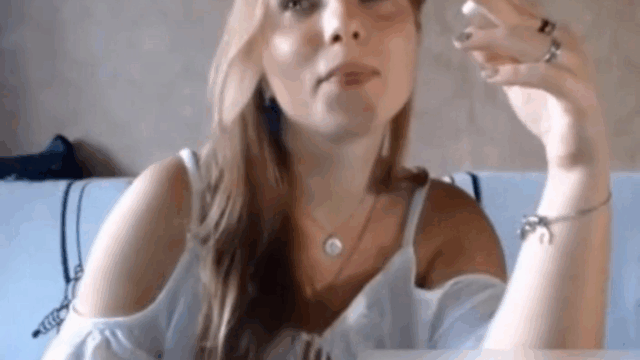 Smoking Webcamgirl Flashing Huge Jugs