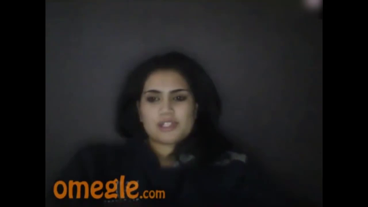 [Omegle] Busty Babe Sucks Her Fingers