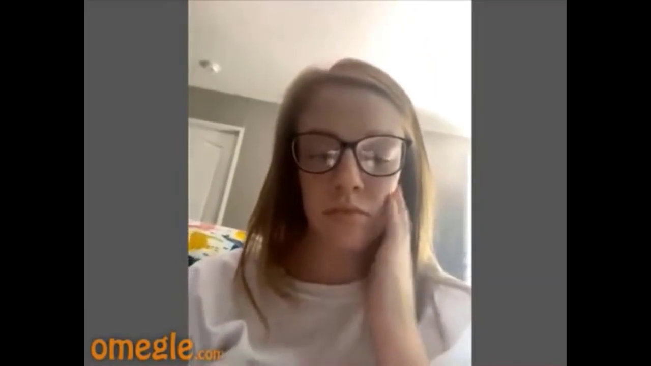 [Omegle🔊] Horny Pregnant Chick