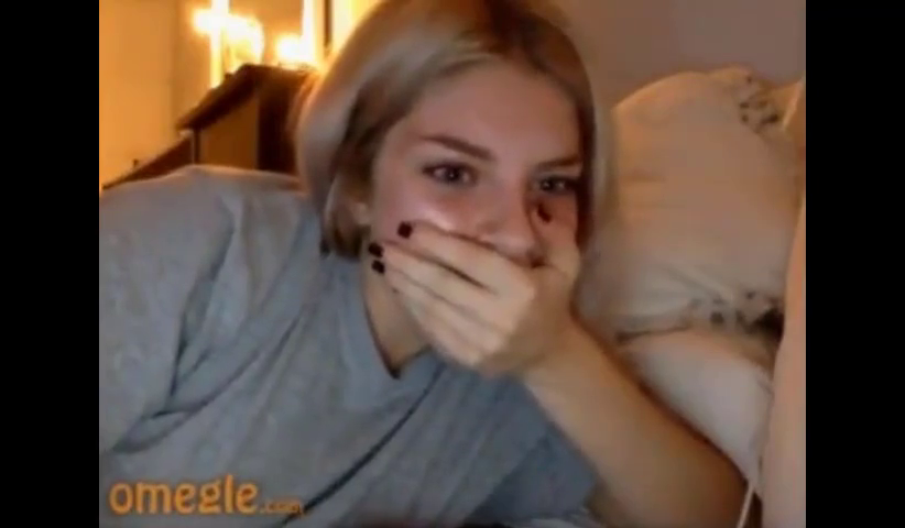 [Omegle] Perfect Body Blonde Teen Bating