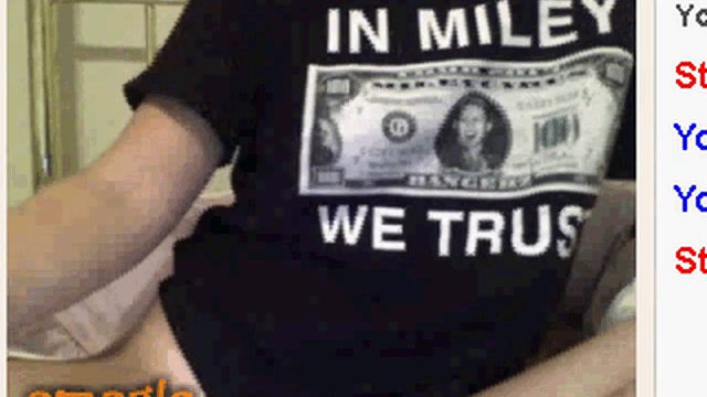gorgeous girl fingering her pink pussy on omegle