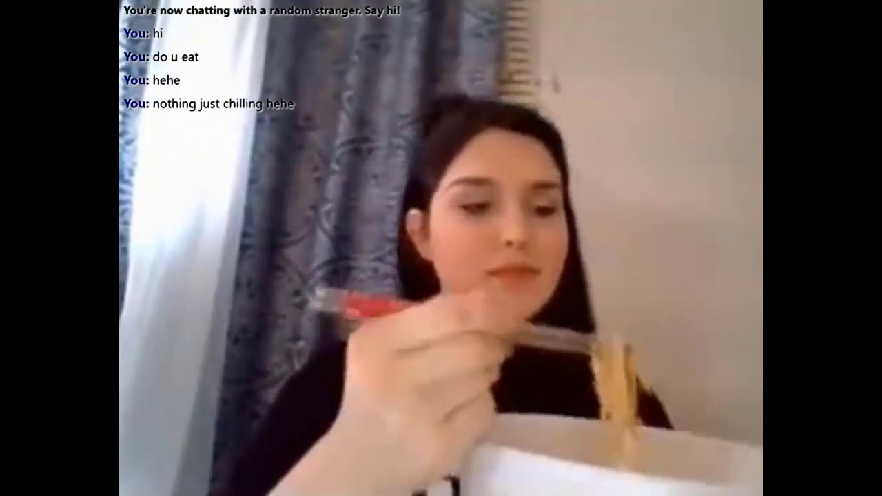 [Omegle🔊] Sexy Voice Eating & Showing Tits