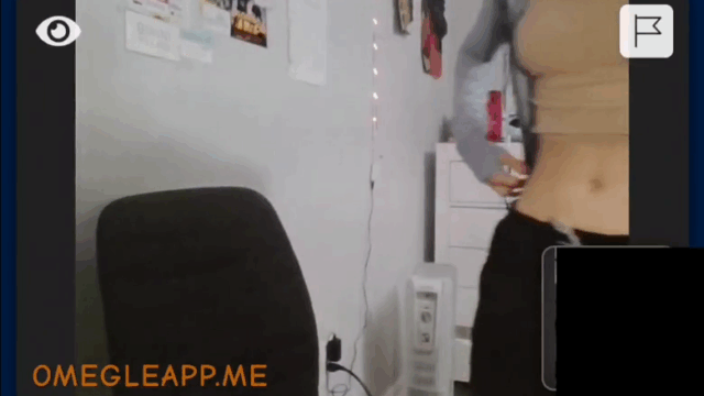 New Omegleapp college girl flashed in dorm